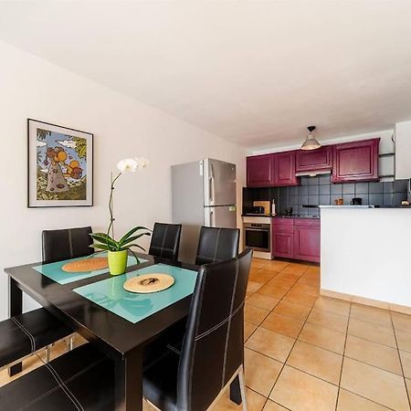 Jade - Appt 2 Chb - 4 Personnes - A 200 M Du Lagon De Saint-Pierre - Residence Avec Belle Piscine Et Parking Prive - Sur Le Front De Mer Et A 2 Pas Du Centre-Ville De St-Pierre エクステリア 写真